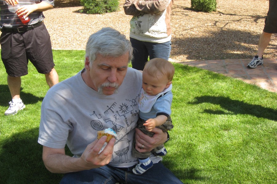 ../image/grandpa mark and dean 1.jpg